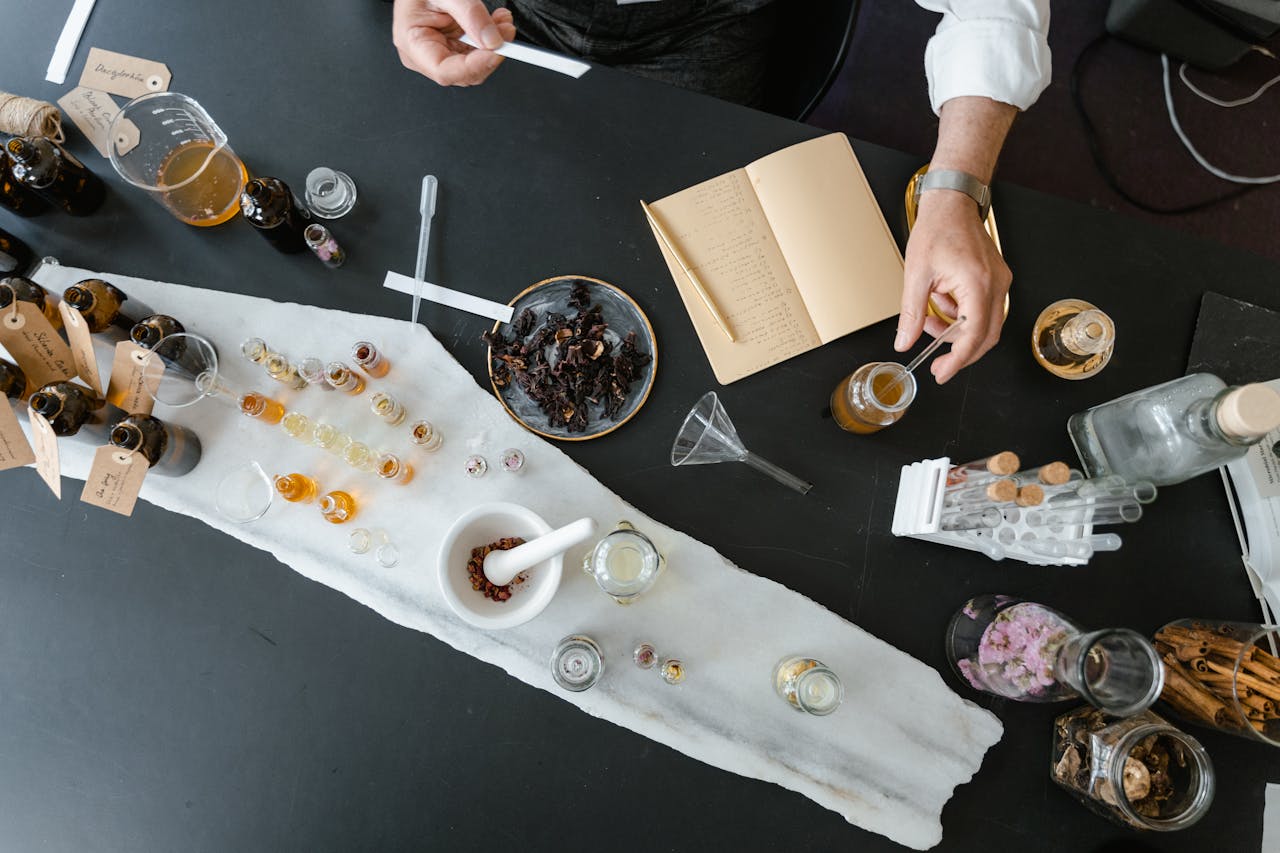 10 Best Natural Skincare Ingredients & Why They Work